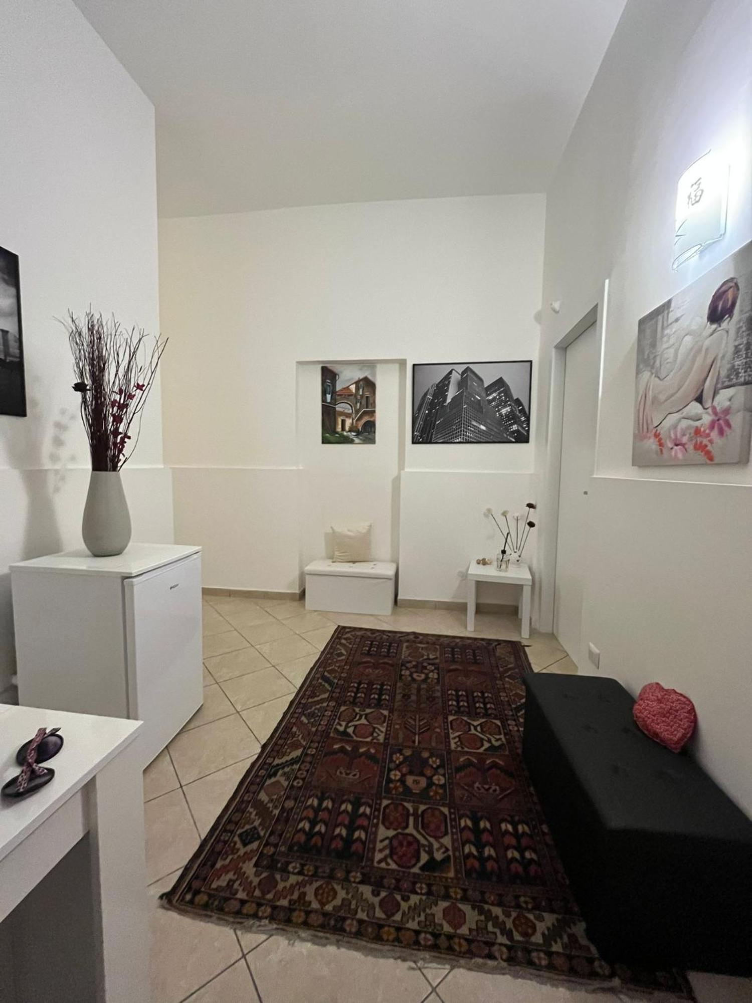 Bed and Breakfast Whitehouse Lecce Esterno foto