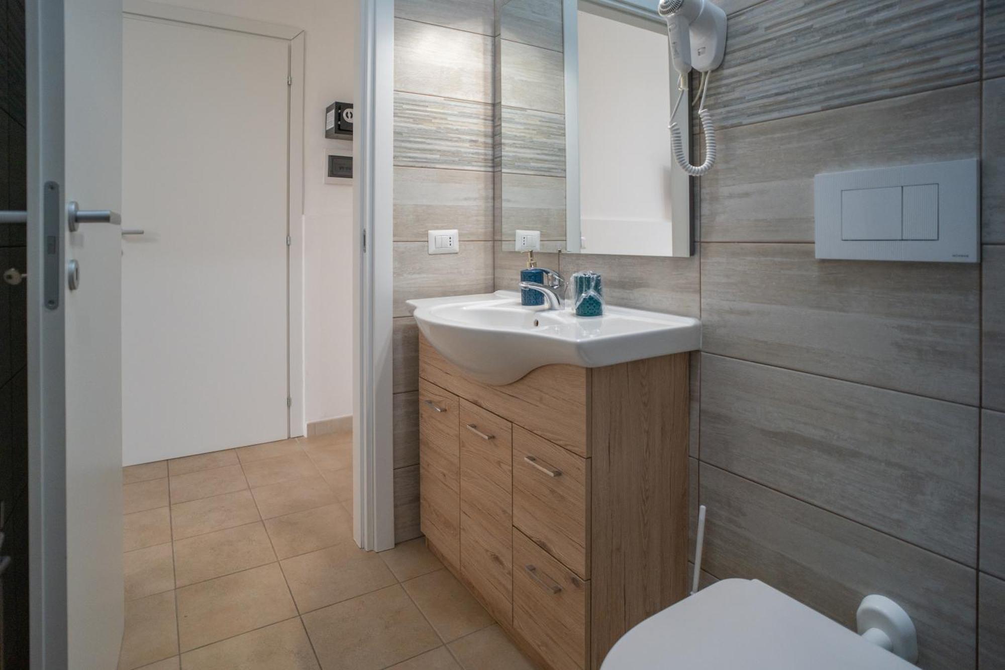Bed and Breakfast Whitehouse Lecce Esterno foto