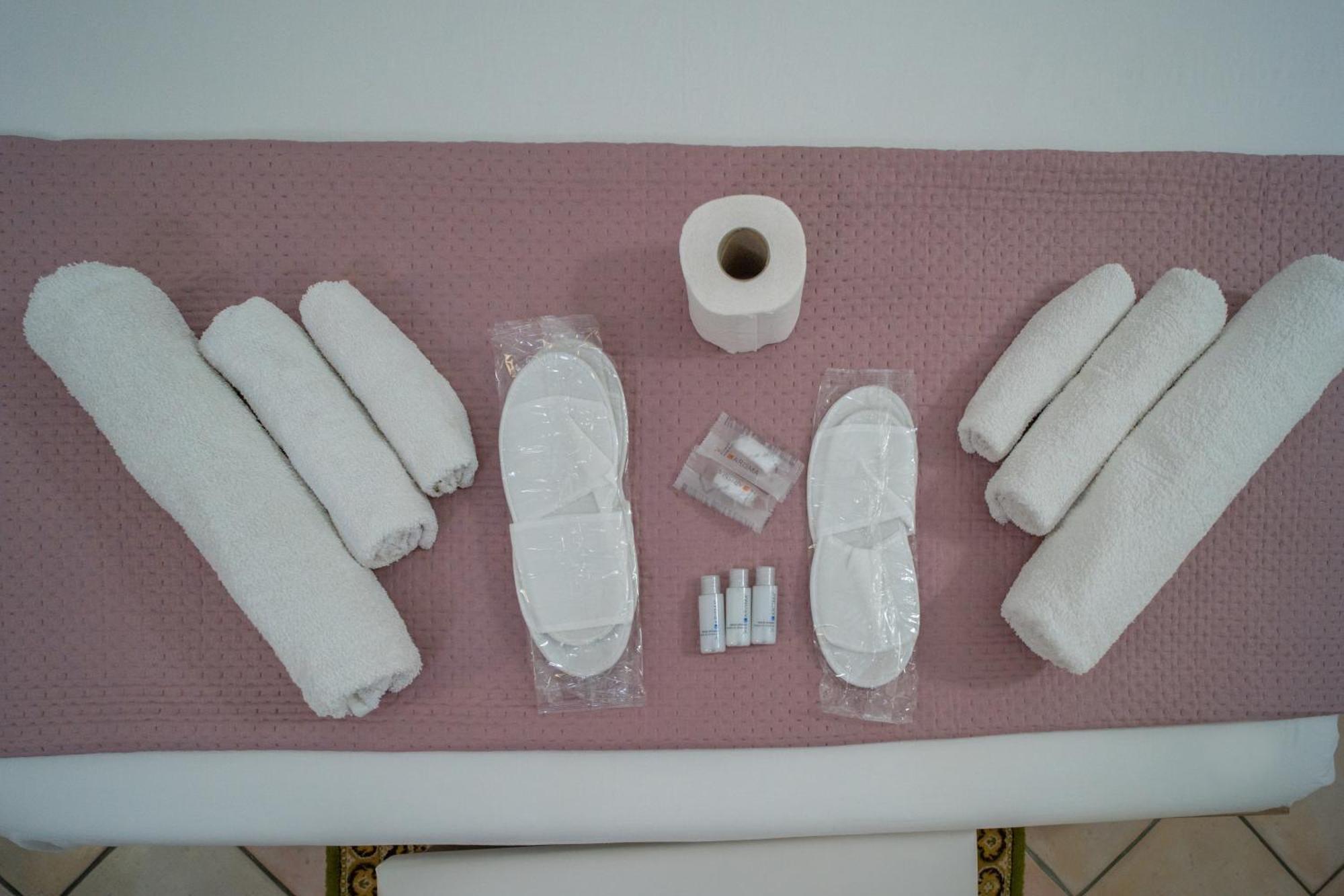 Bed and Breakfast Whitehouse Lecce Esterno foto