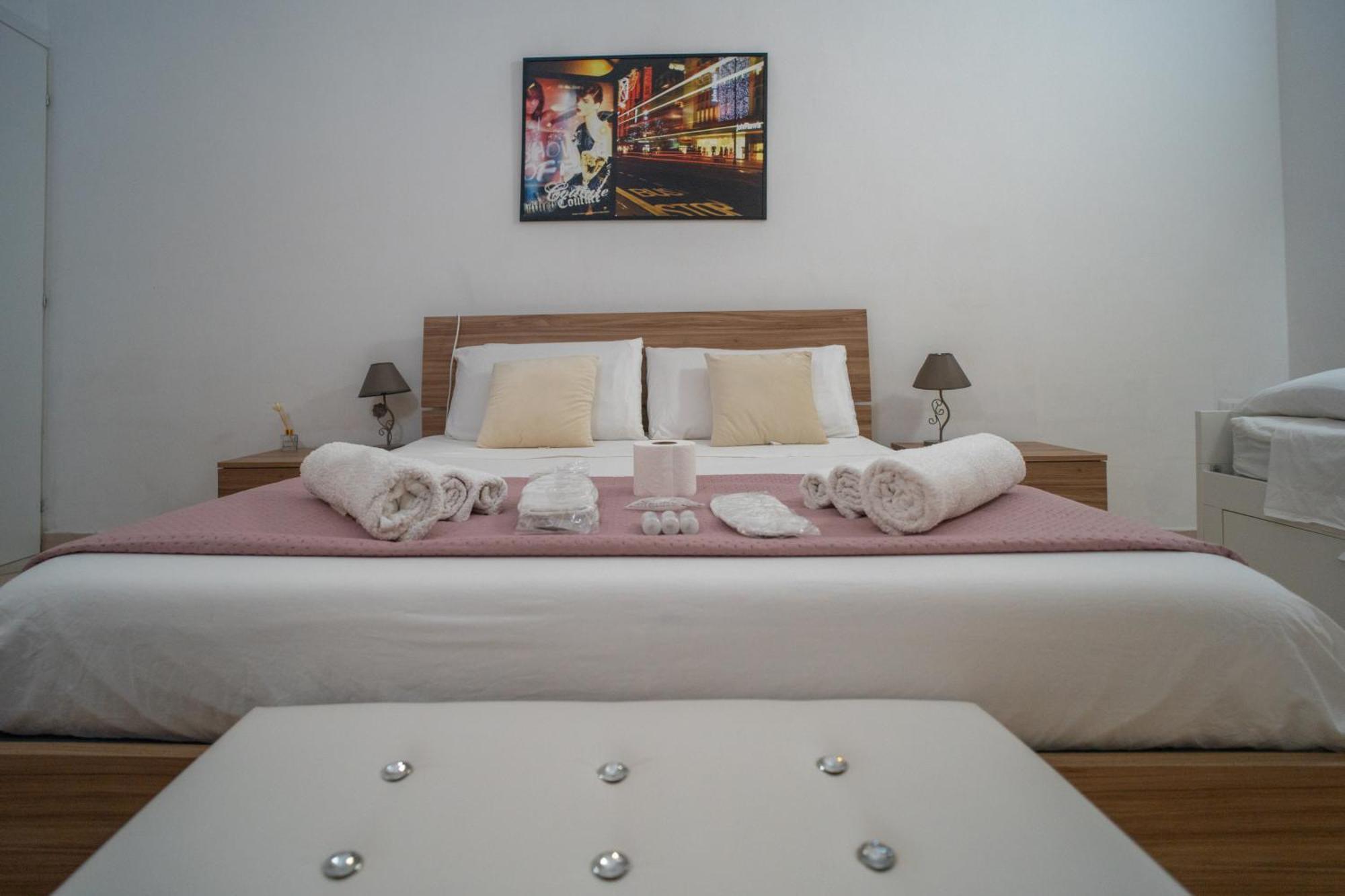 Bed and Breakfast Whitehouse Lecce Esterno foto