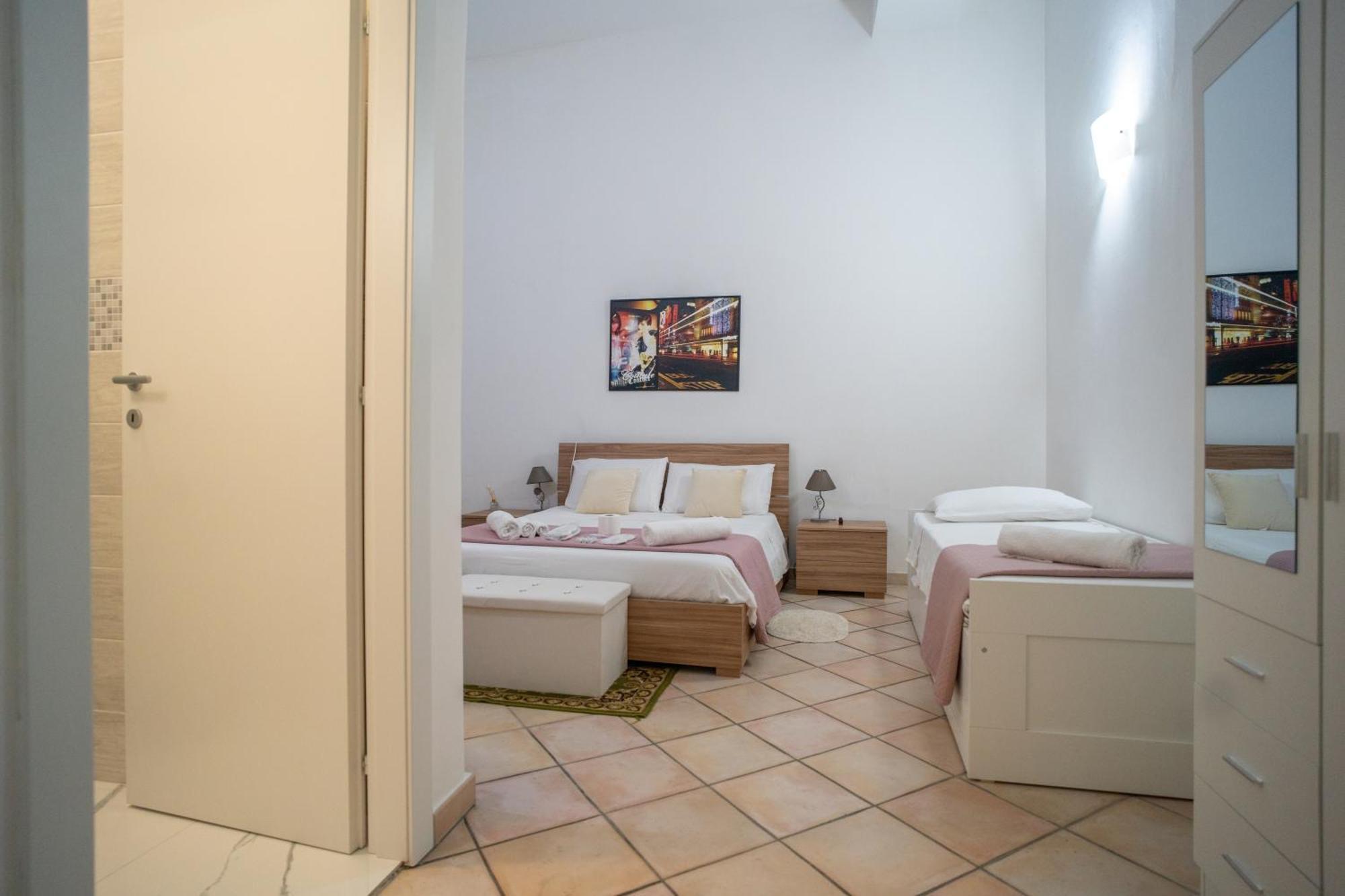 Bed and Breakfast Whitehouse Lecce Esterno foto