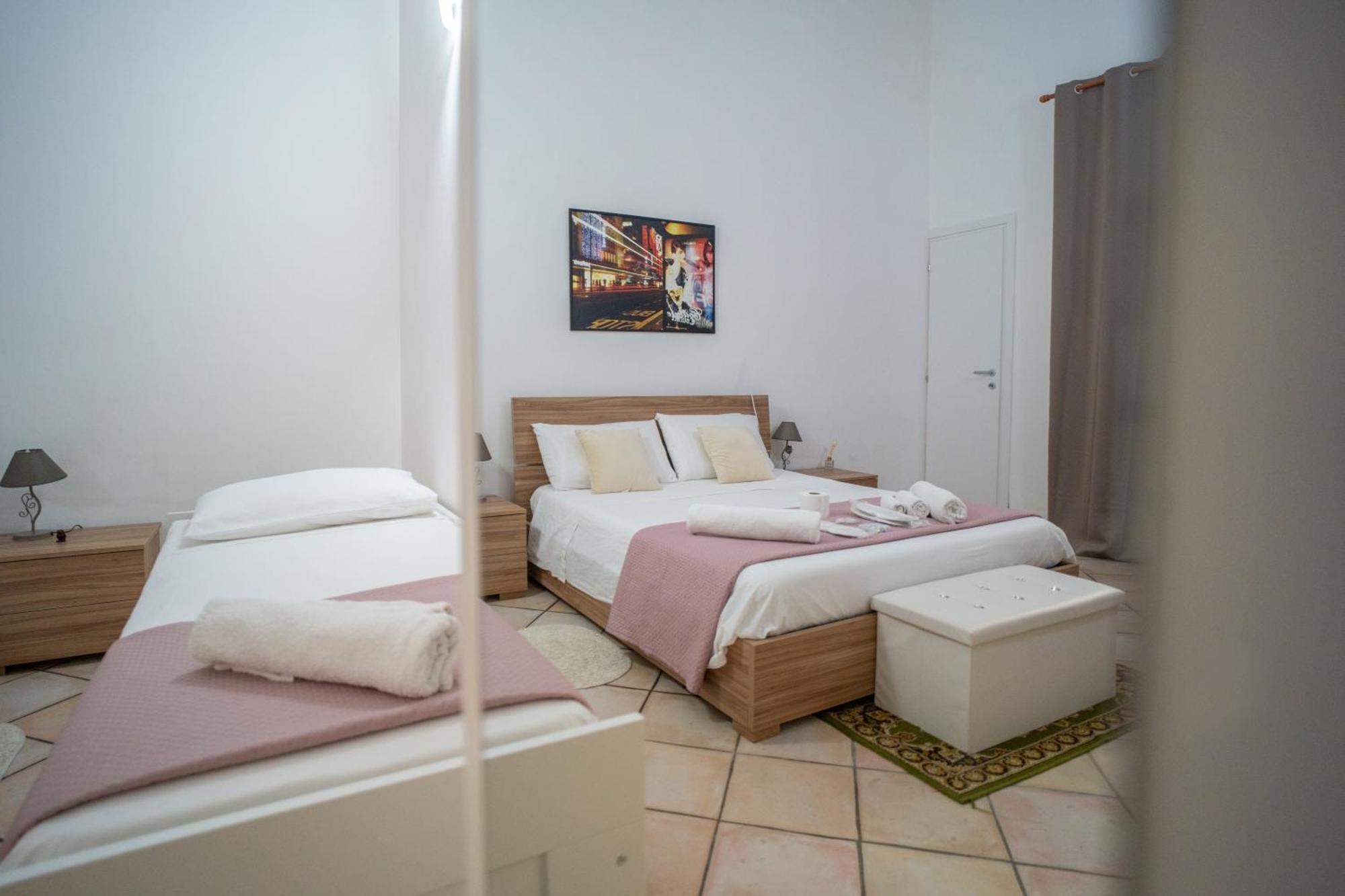 Bed and Breakfast Whitehouse Lecce Esterno foto