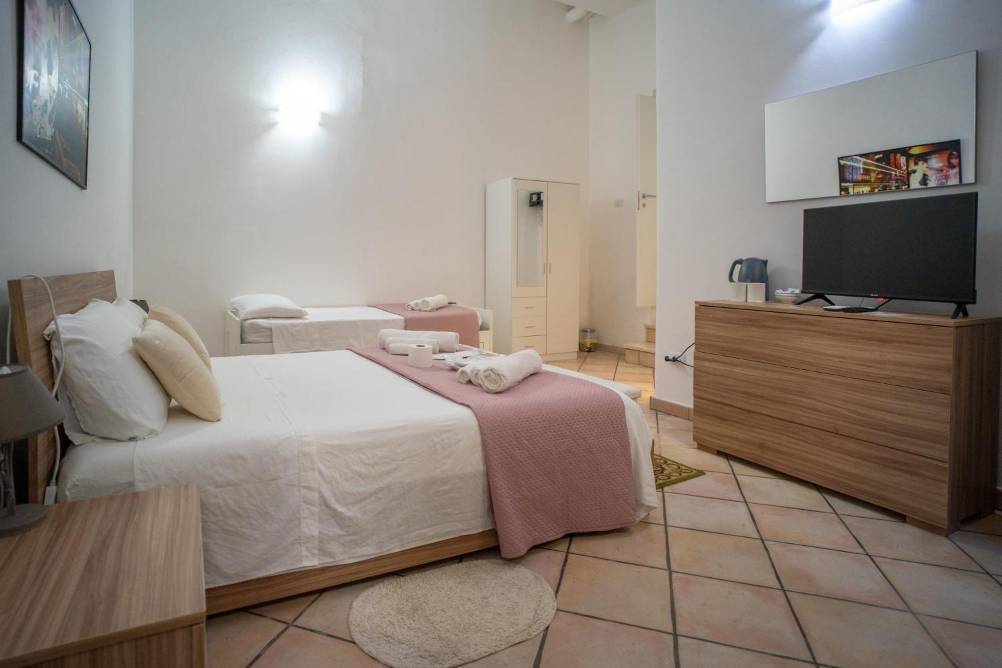Bed and Breakfast Whitehouse Lecce Esterno foto