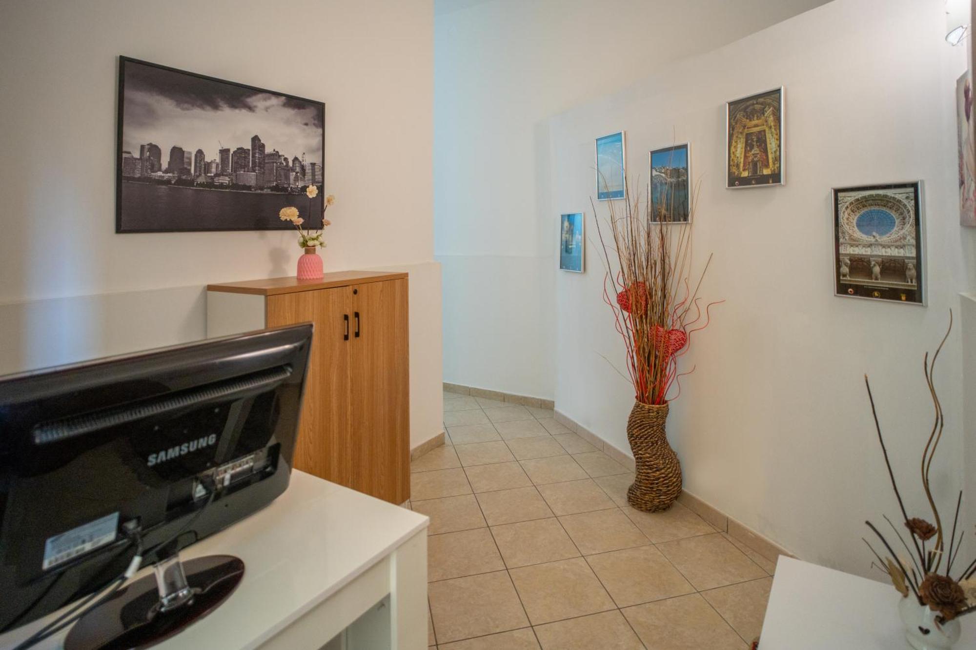 Bed and Breakfast Whitehouse Lecce Esterno foto