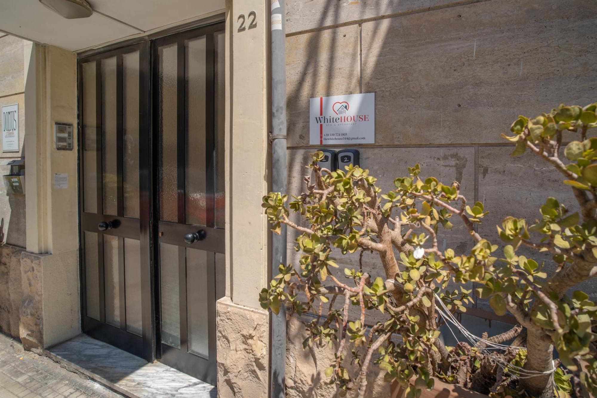 Bed and Breakfast Whitehouse Lecce Esterno foto