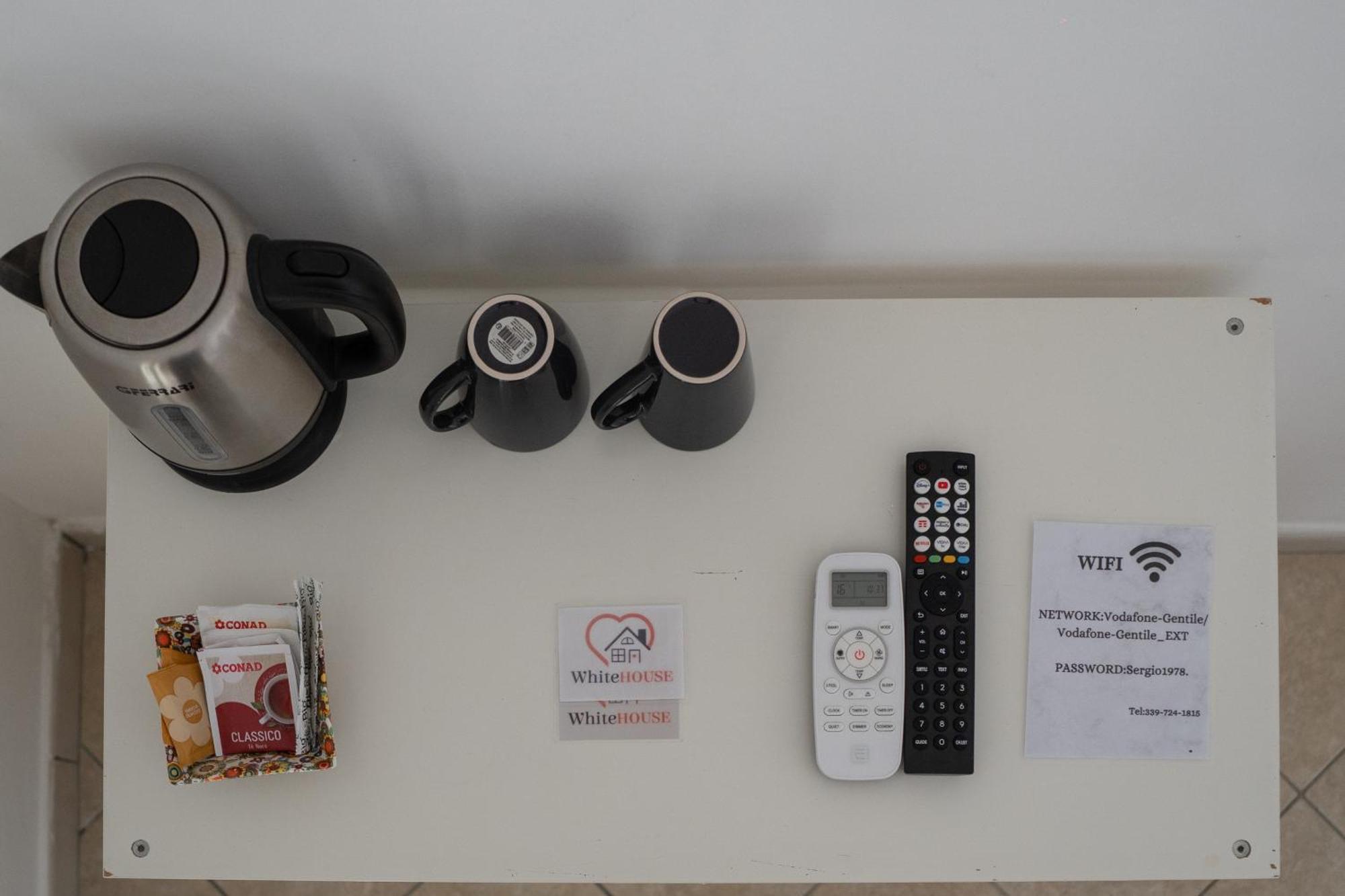 Bed and Breakfast Whitehouse Lecce Esterno foto